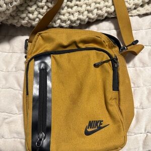 Nike Men's Yellow and Black Messenger Bag